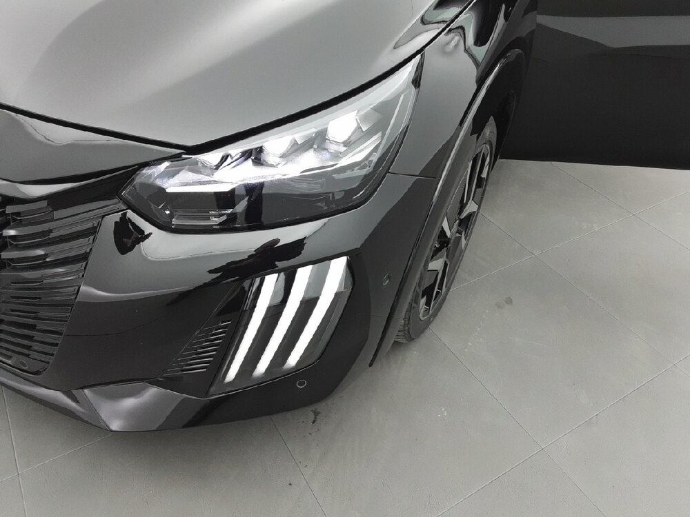 Occasion PEUGEOT 208 208 Hybrid 136 e-DCS6 - GT