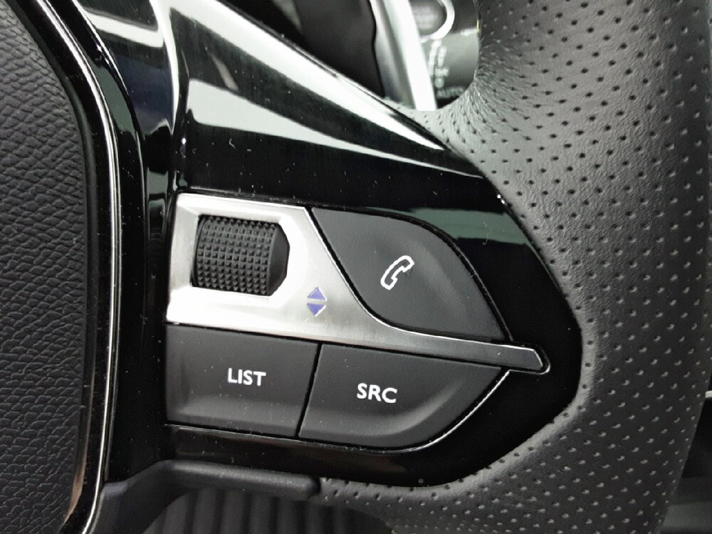 Occasion PEUGEOT 208 208 Hybrid 136 e-DCS6 - GT