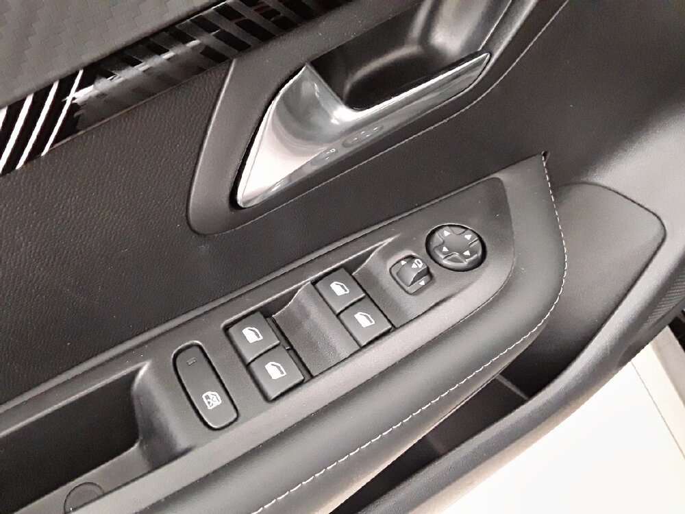 Occasion PEUGEOT 208 208 Hybrid 100 e-DCS6 - Allure