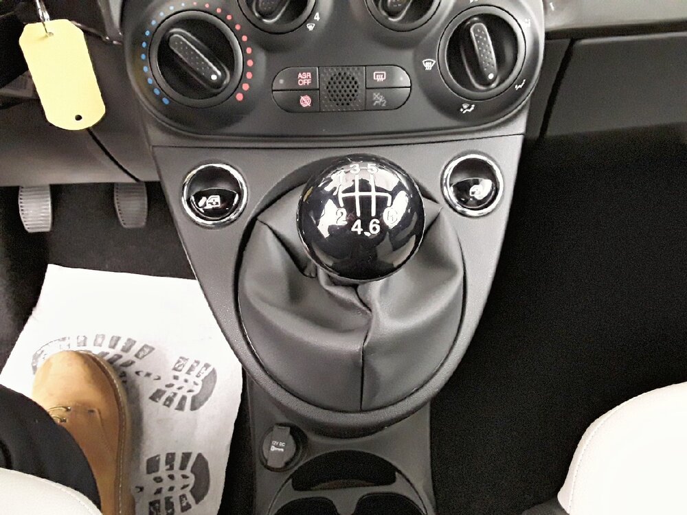 Occasion FIAT 500C 500C 1.0 70 ch Hybride BSG S/S - Dolcevita Hybrid