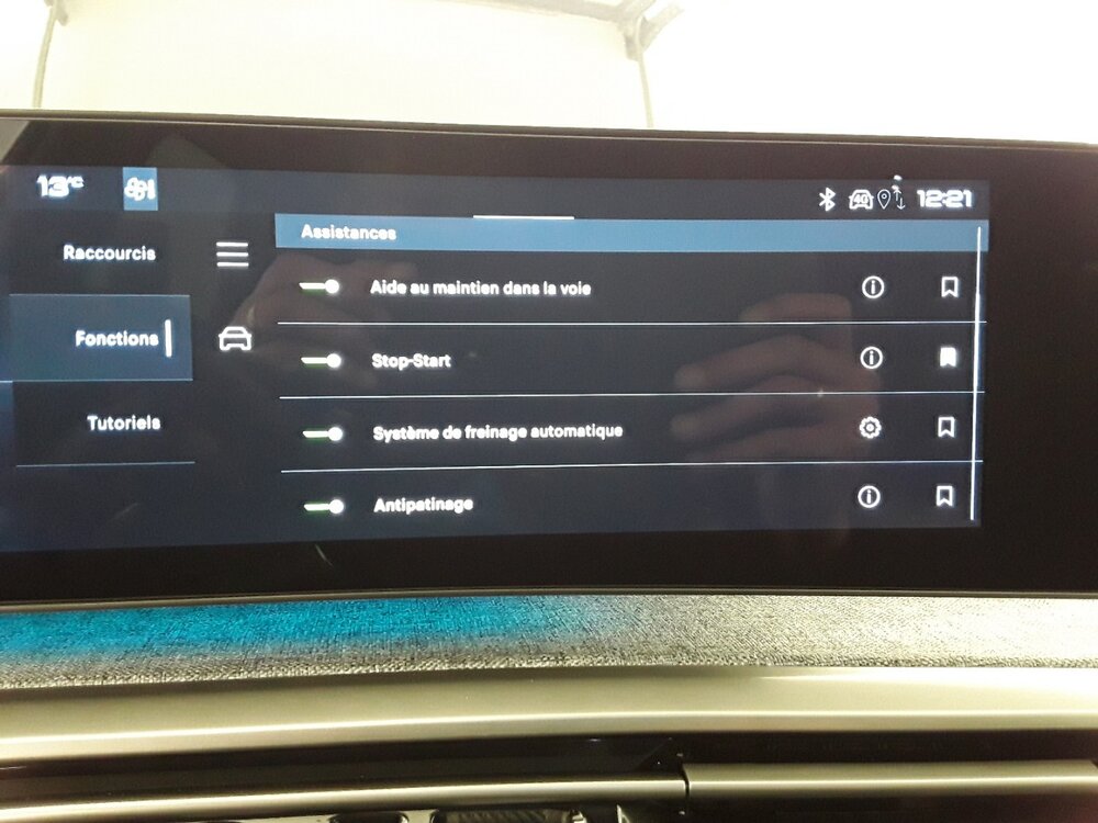 Occasion PEUGEOT 3008 3008 Hybrid 136 e-DCS6 - Allure