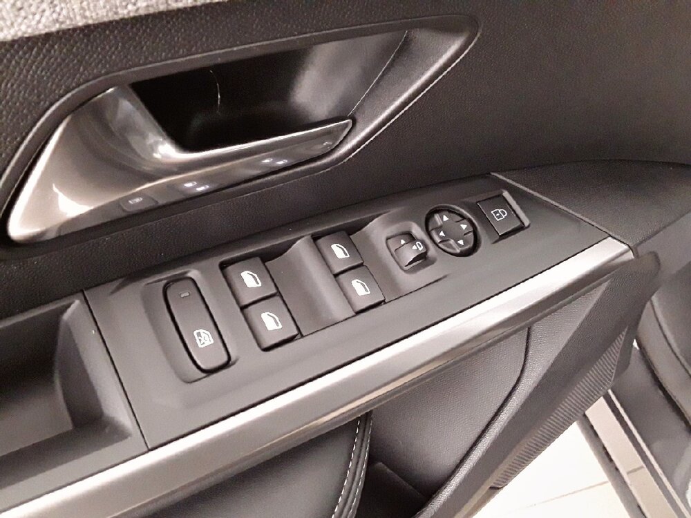 Occasion PEUGEOT 3008 3008 Hybrid 136 e-DCS6 - Allure