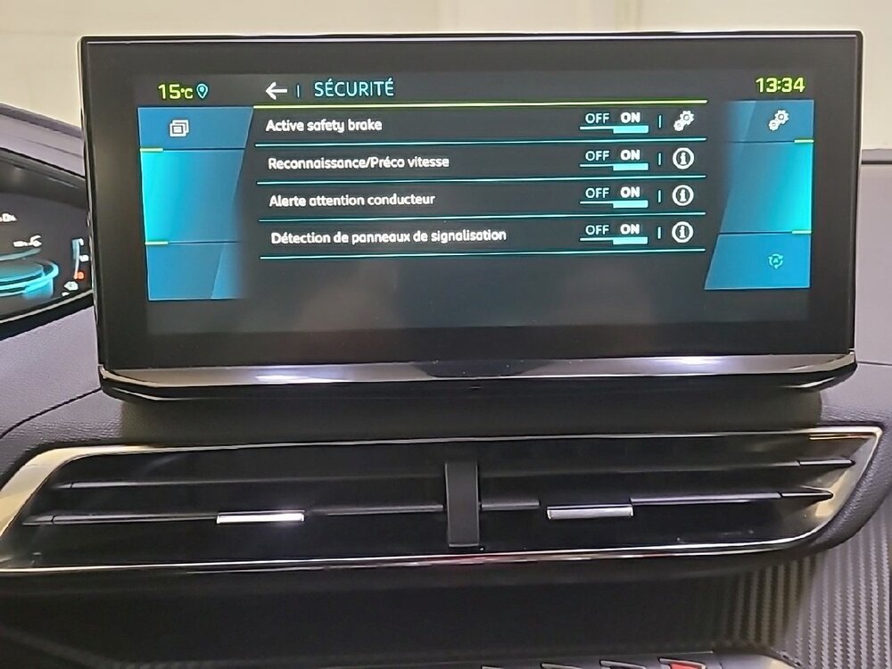 Occasion PEUGEOT 3008 3008 Hybrid 225 e-EAT8 - Allure