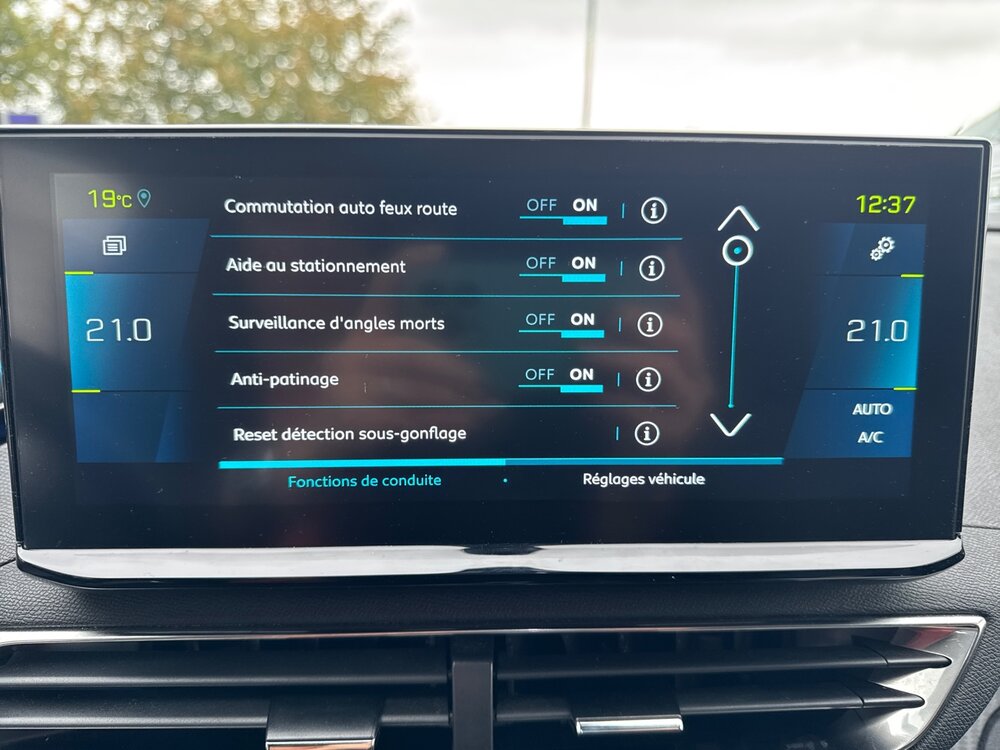 Occasion PEUGEOT 3008 3008 Hybrid 225 e-EAT8 - Allure