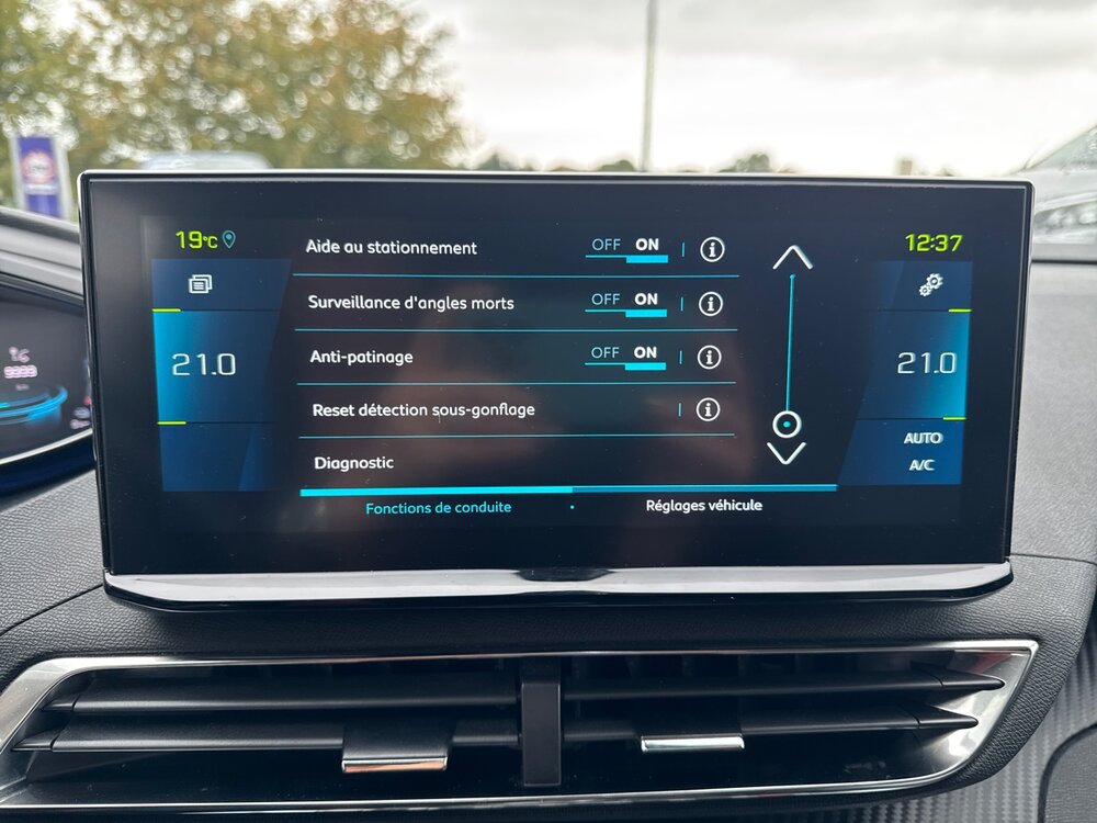Occasion PEUGEOT 3008 3008 Hybrid 225 e-EAT8 - Allure