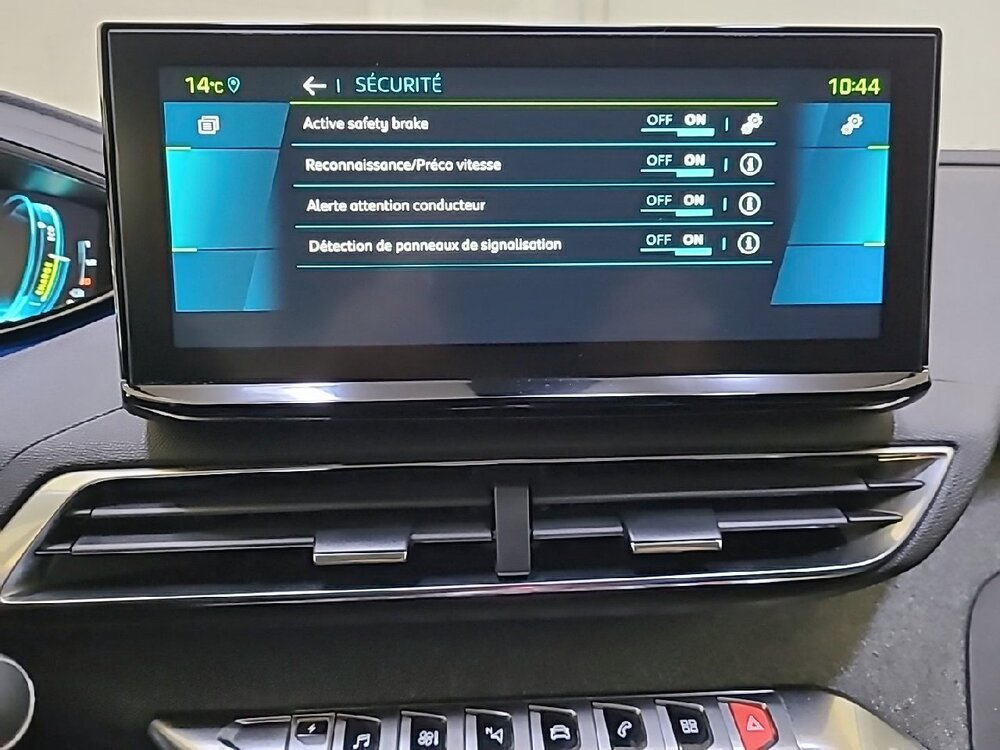 Occasion PEUGEOT 3008 3008 Hybrid 225 e-EAT8 - Allure Business