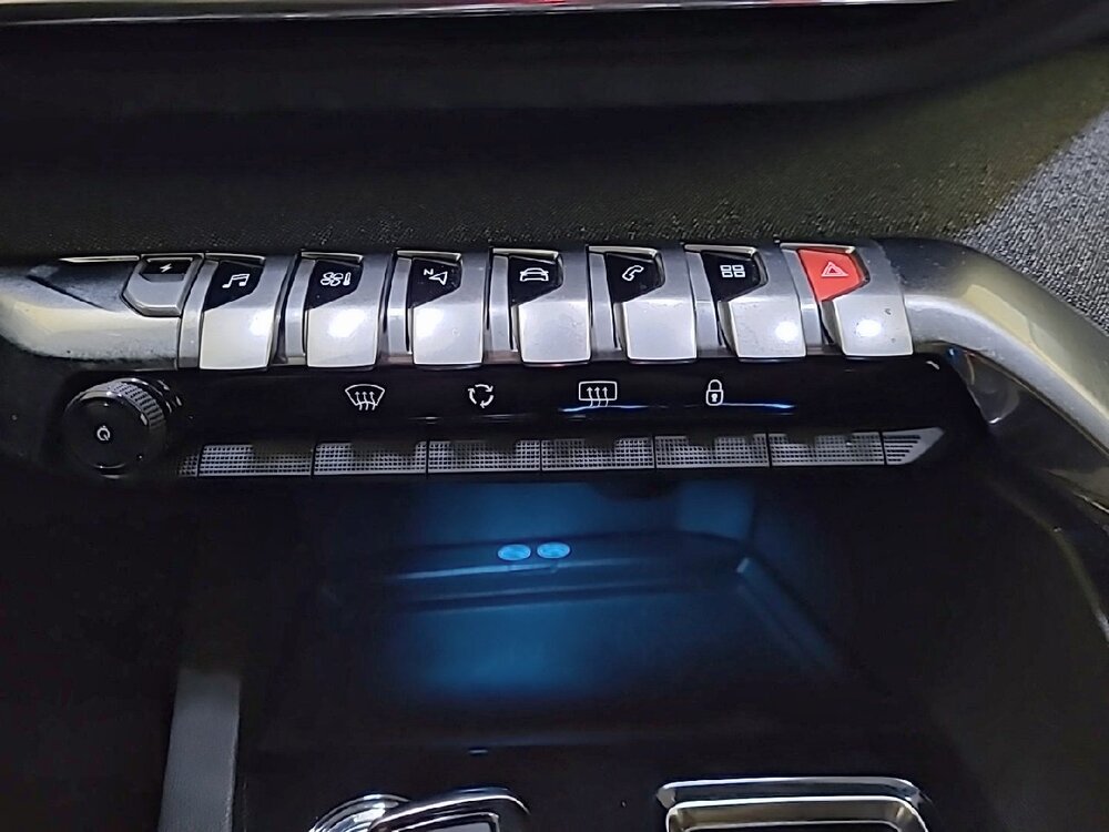 Occasion PEUGEOT 3008 3008 Hybrid 225 e-EAT8 - Allure Business