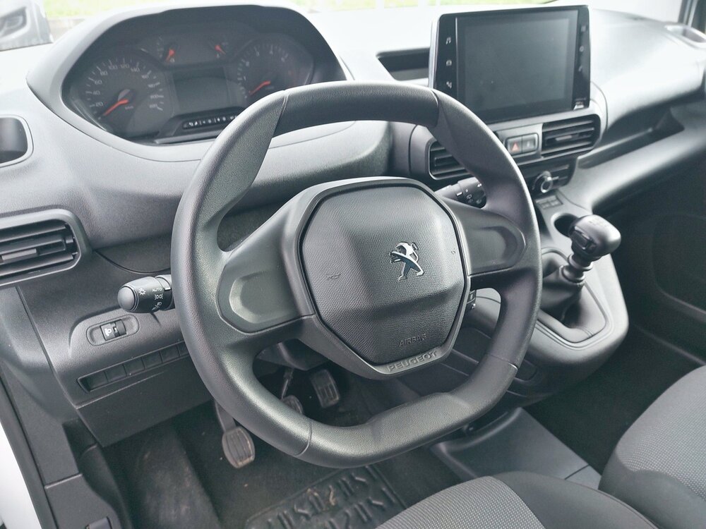 Occasion PEUGEOT Partner PARTNER FOURGON STANDARD 650 KG BLUEHDI 100 S&S BVM6 - PREMIUM