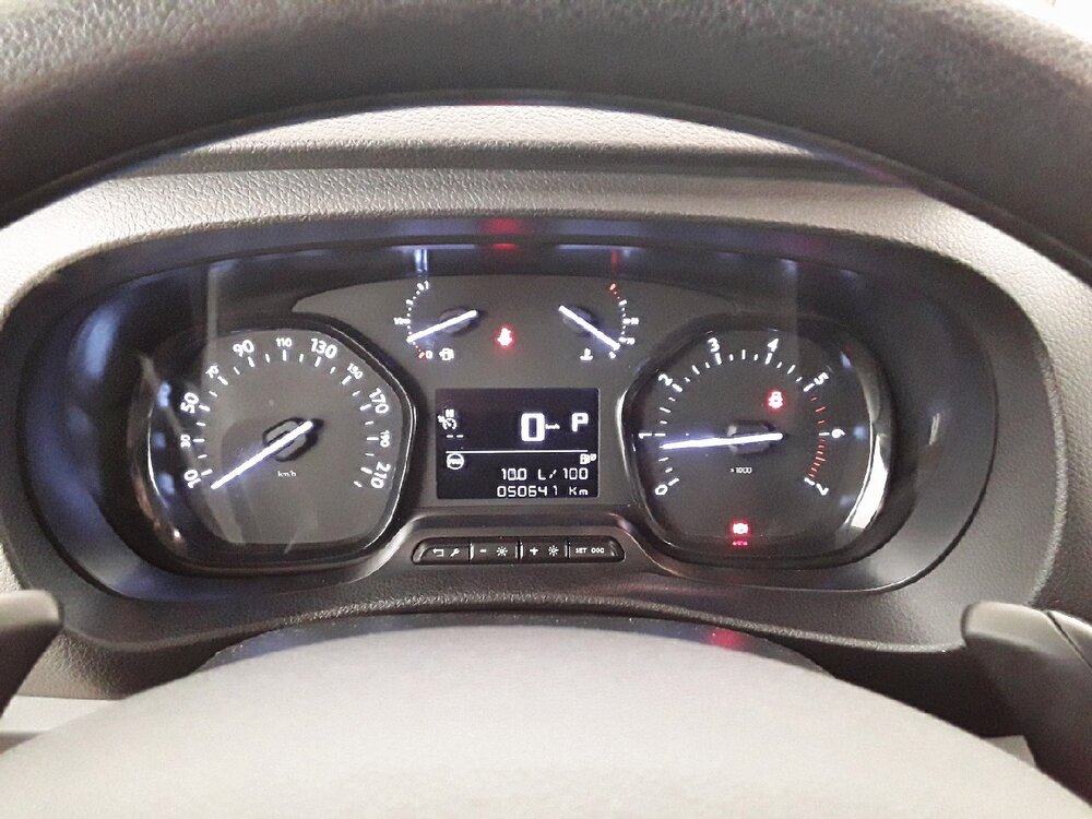 Occasion CITROEN Jumpy JUMPY FGN M BLUEHDI 180 S&S EAT8 - DRIVER