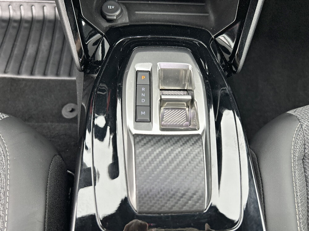 Occasion PEUGEOT 2008 2008 Hybrid 145 e-DCS6 - série spéciale ENVY