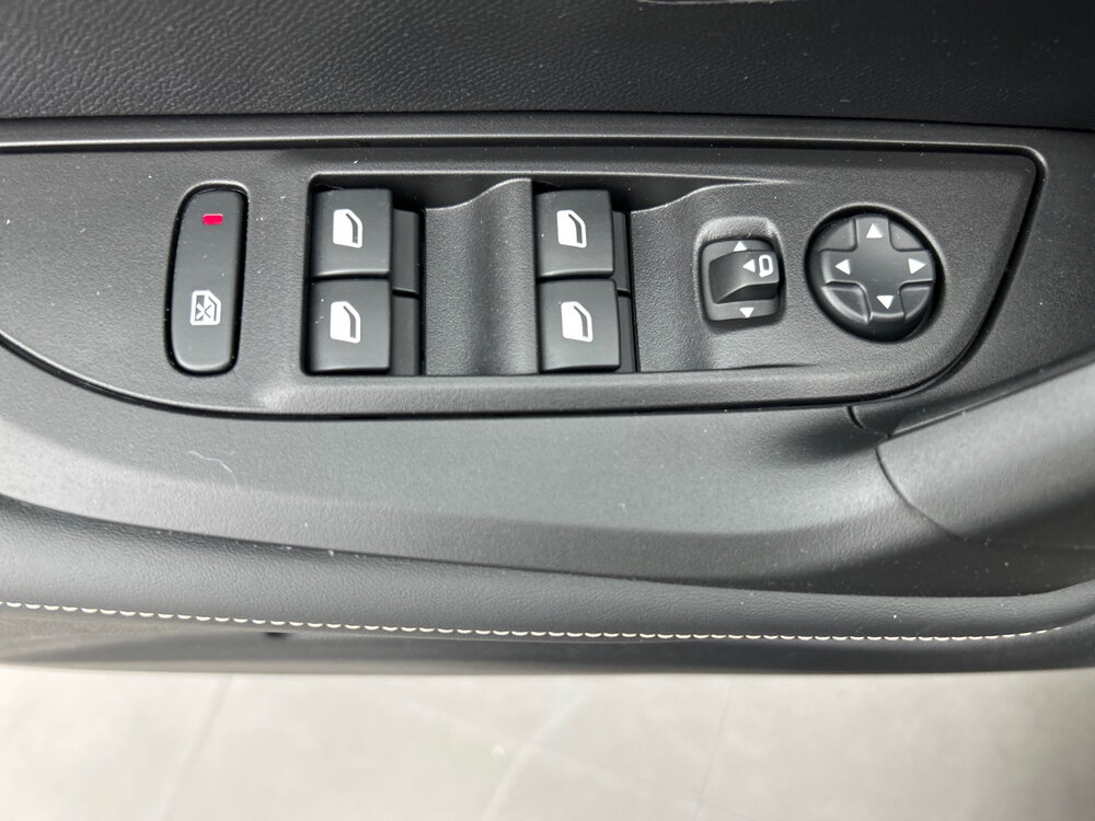 Occasion PEUGEOT 2008 2008 Hybrid 145 e-DCS6 - série spéciale ENVY