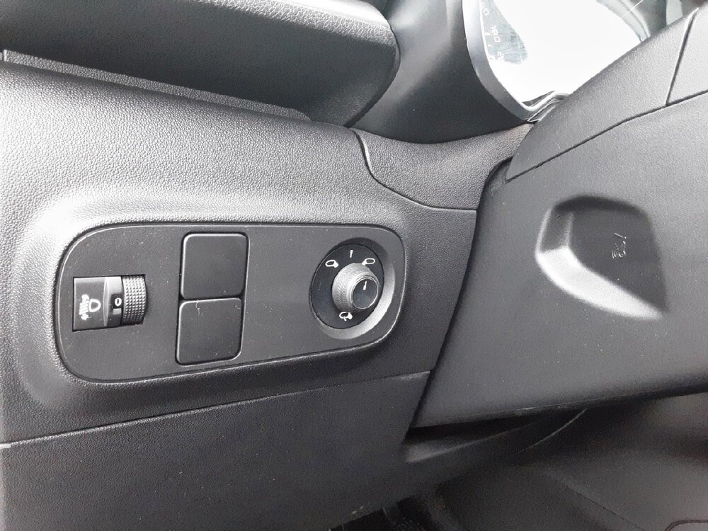 Occasion CITROEN C3 C3 PureTech 110 S&S EAT6 - Shine Pack