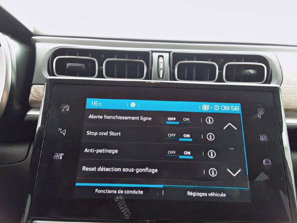 Occasion CITROEN C3 C3 PureTech 110 S&S EAT6 - Shine Pack