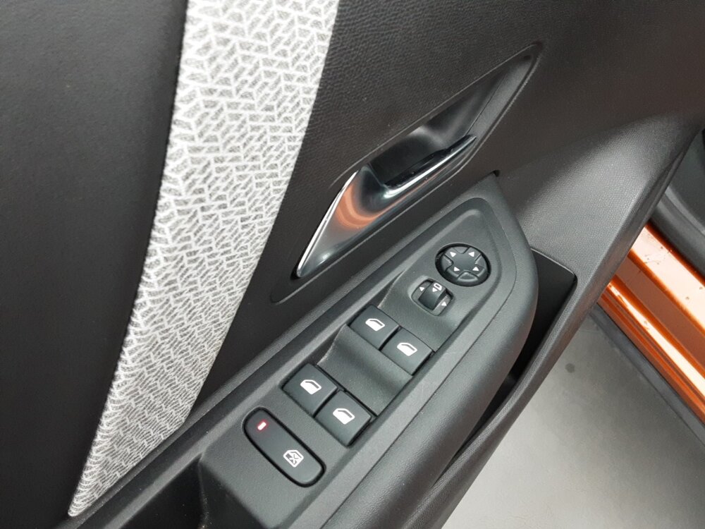 Occasion CITROEN C4 C4 PureTech 130 S&S EAT8