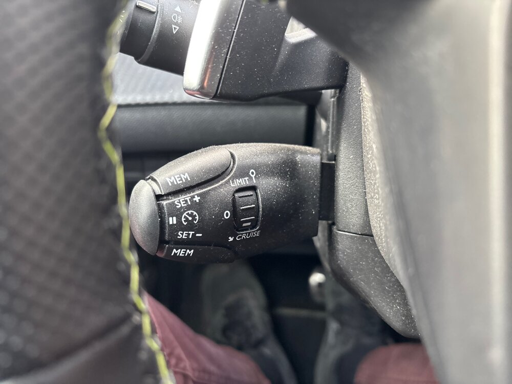 Occasion PEUGEOT 2008 2008 Hybrid 136 e-DCS6 - GT