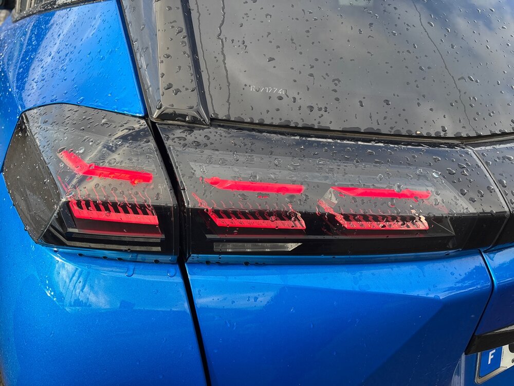 Occasion PEUGEOT 2008 2008 Hybrid 136 e-DCS6 - GT