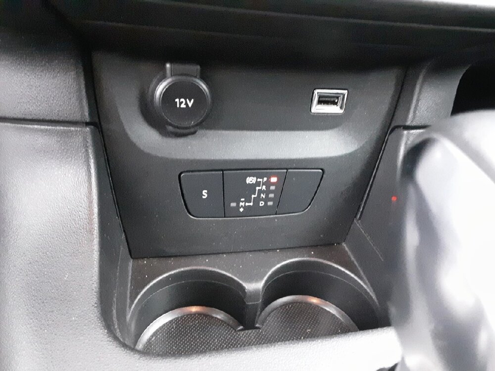 Occasion CITROEN C3 C3 PureTech 110 S&S EAT6 - Shine Pack
