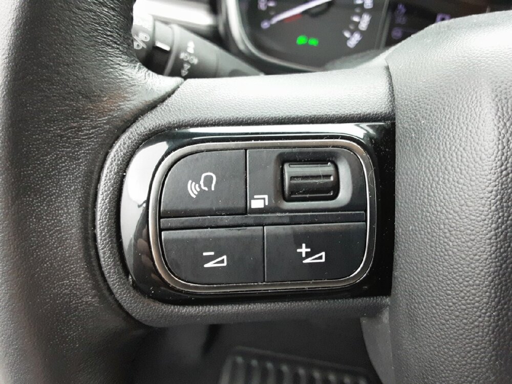 Occasion CITROEN C3 C3 PureTech 110 S&S EAT6 - Shine Pack