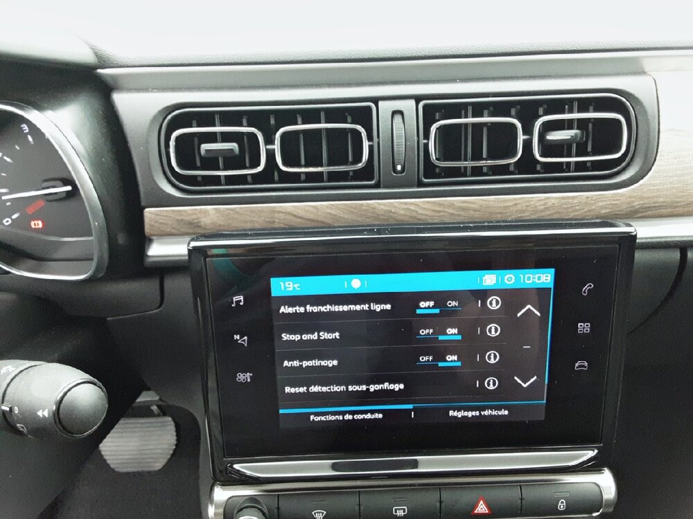 Occasion CITROEN C3 C3 PureTech 110 S&S EAT6 - Shine Pack