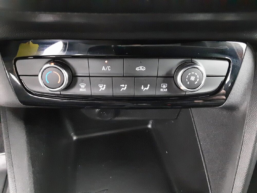 Occasion OPEL Corsa Corsa 1.2 75 ch BVM5 - Edition