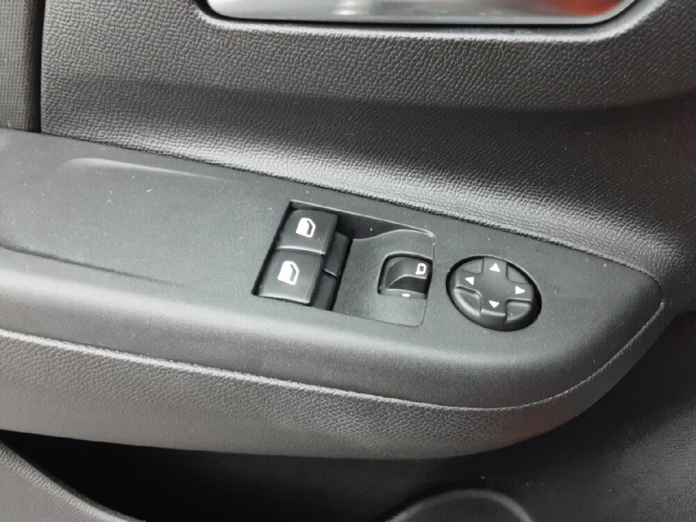 Occasion OPEL Corsa Corsa 1.2 75 ch BVM5 - Edition