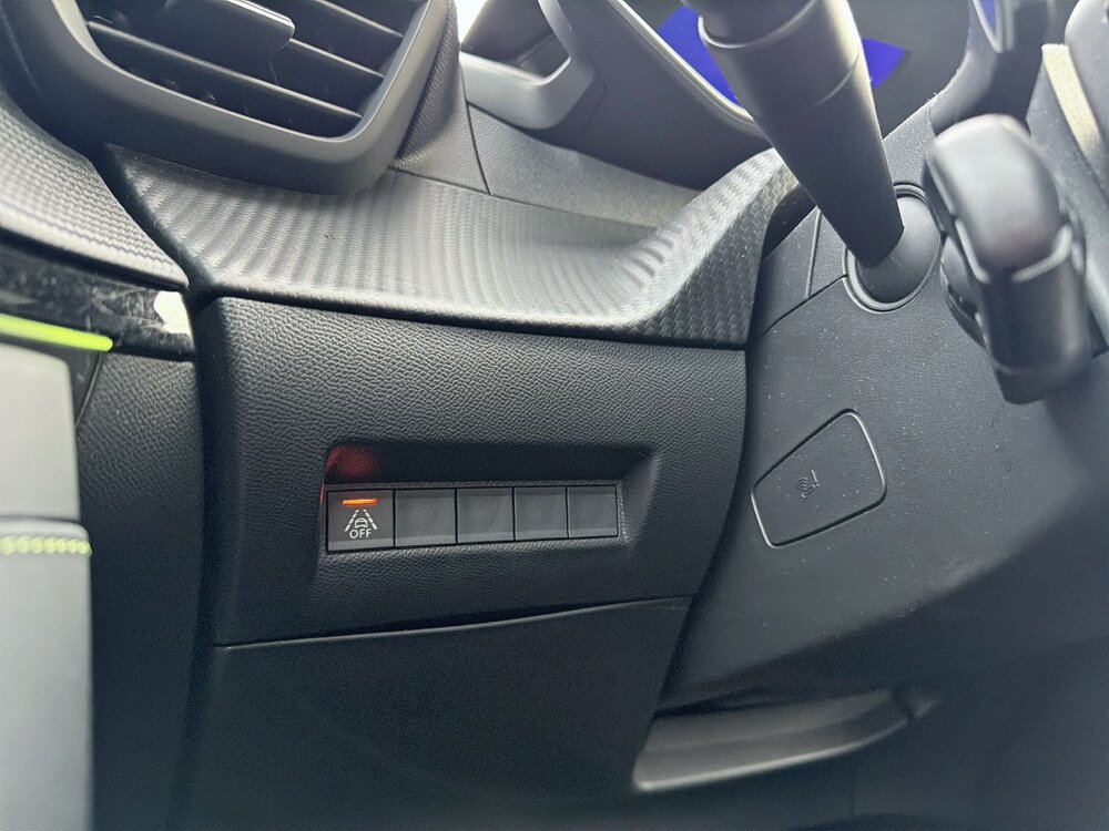 Occasion PEUGEOT 208 208 Hybrid 100 e-DCS6 - GT