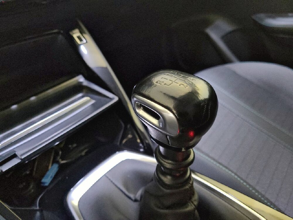 Occasion PEUGEOT 208 208 BlueHDi 100 S&S BVM6 - Allure Pack