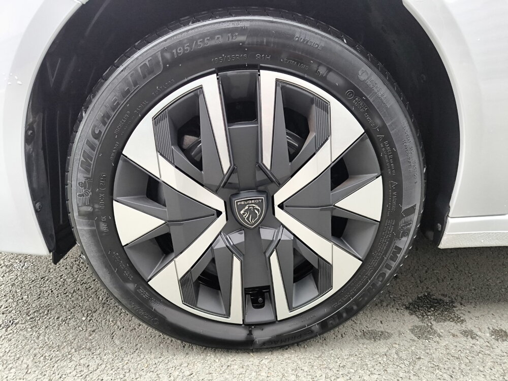 Occasion PEUGEOT 208 208 Hybrid 110 e-DCS6 - Business