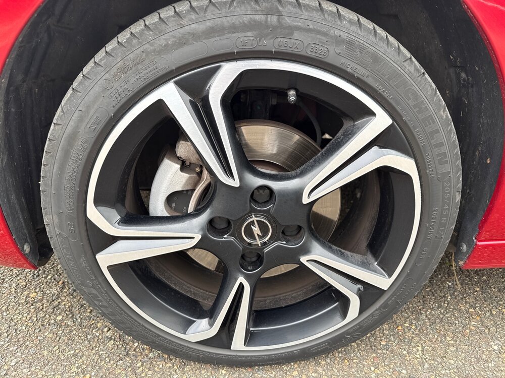 Occasion OPEL Corsa Corsa 1.2 Turbo 100 ch BVM6 - GS