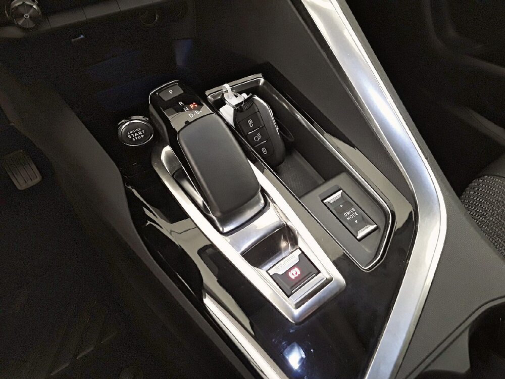 Occasion PEUGEOT 3008 3008 Hybrid 225 e-EAT8 - Allure