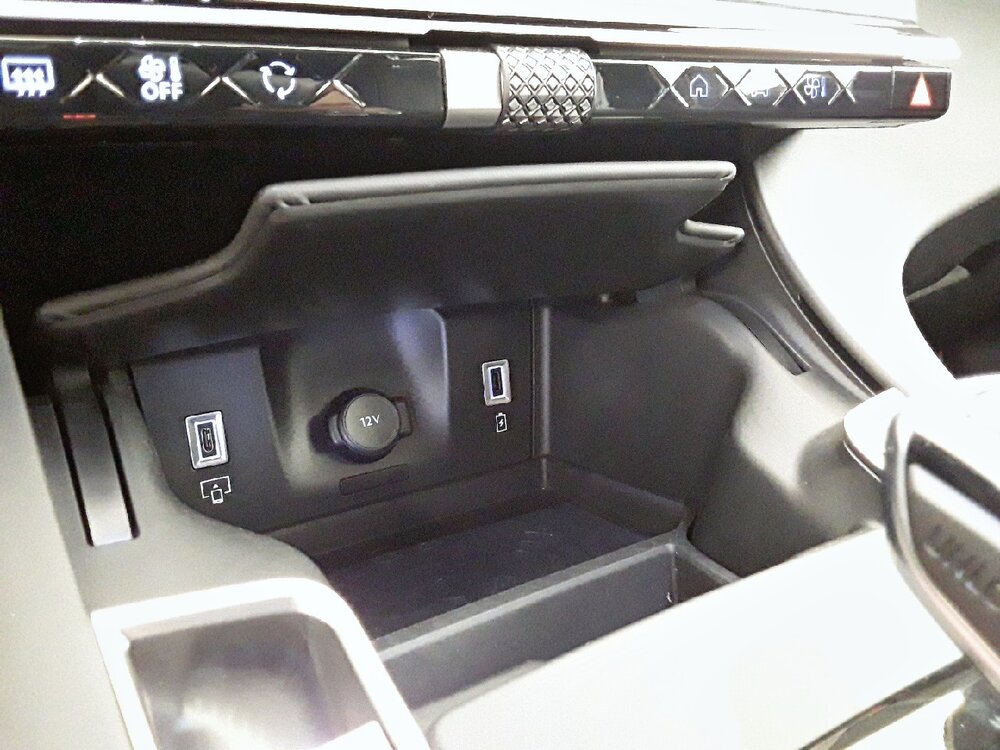 Occasion DS DS7 DS 7 Hybride Rechargeable E-Tense 300 EAT8 4x4 - Rivoli