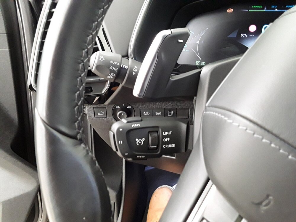 Occasion DS DS7 DS 7 Hybride Rechargeable E-Tense 300 EAT8 4x4 - Rivoli