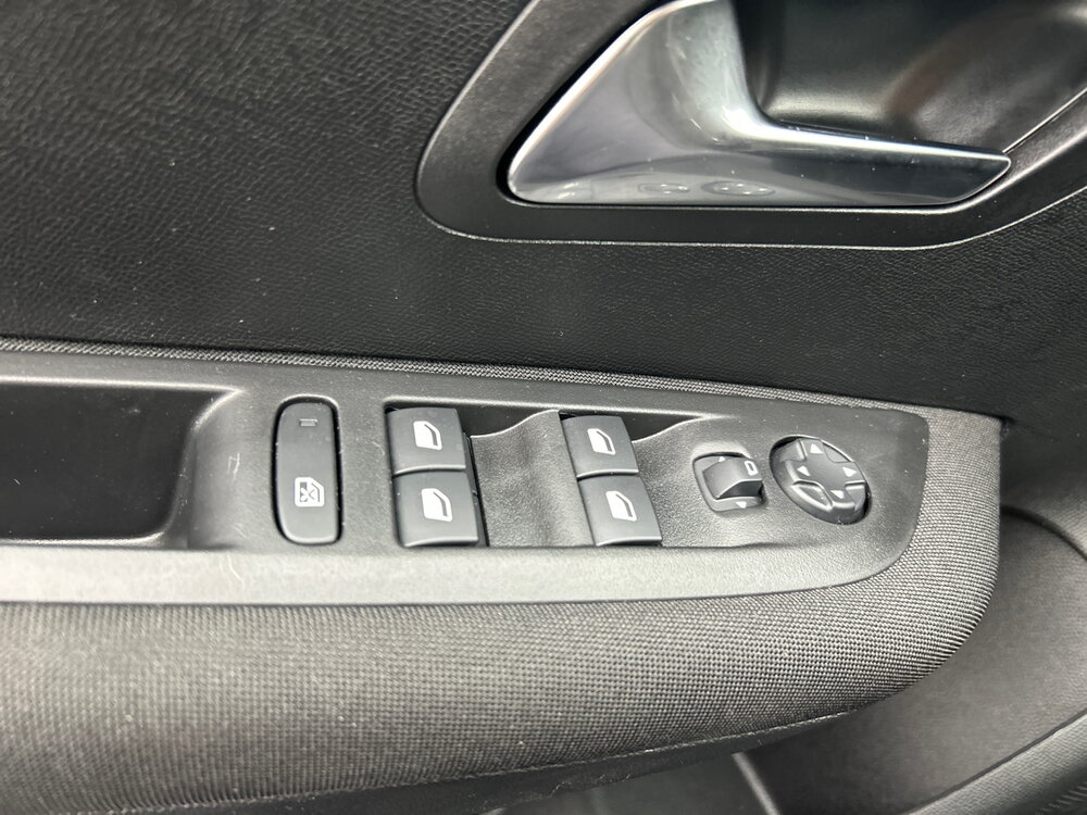 Occasion PEUGEOT 208 208 PureTech 75 S&S BVM5 - Active