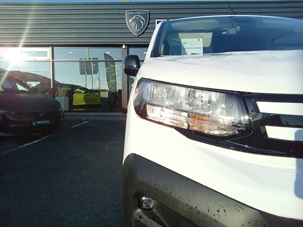 Occasion PEUGEOT Partner E-PARTNER FOURGON M 800 KG 136 CH BATTERIE 54 KWH