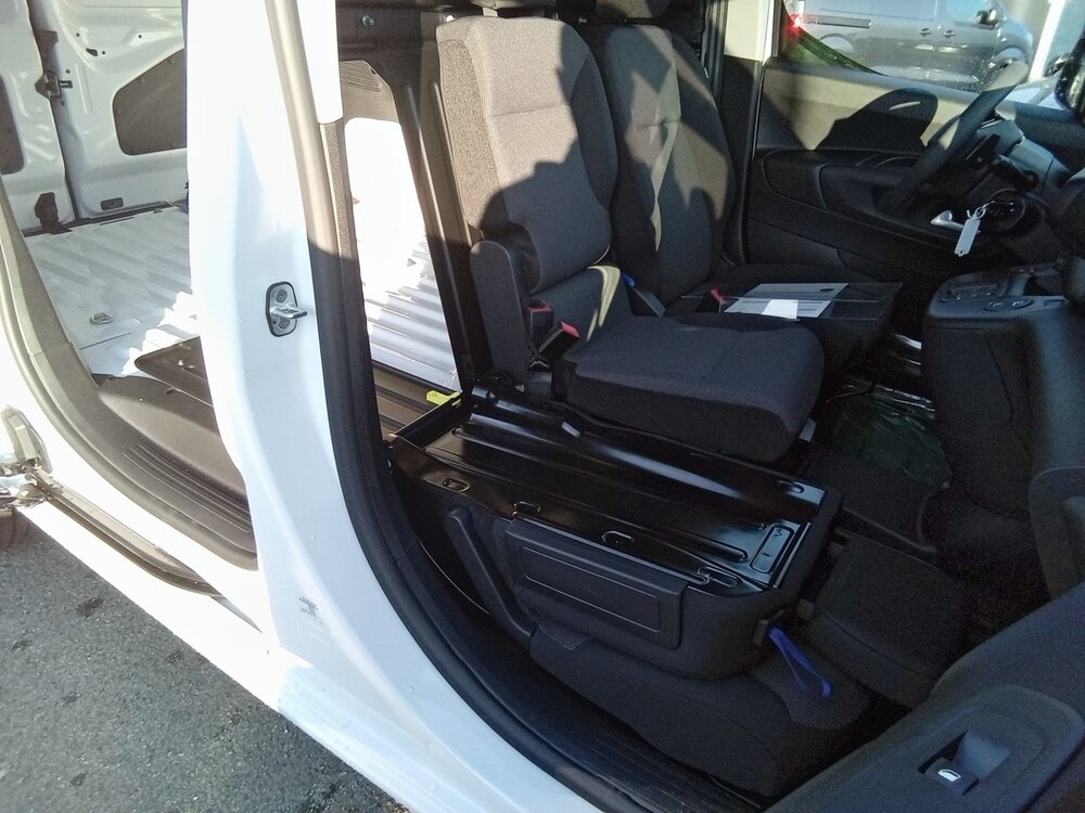 Occasion PEUGEOT Partner E-PARTNER FOURGON M 800 KG 136 CH BATTERIE 54 KWH