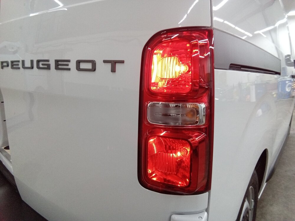 Occasion PEUGEOT Expert EXPERT FGN M BLUEHDI 145 BVM6