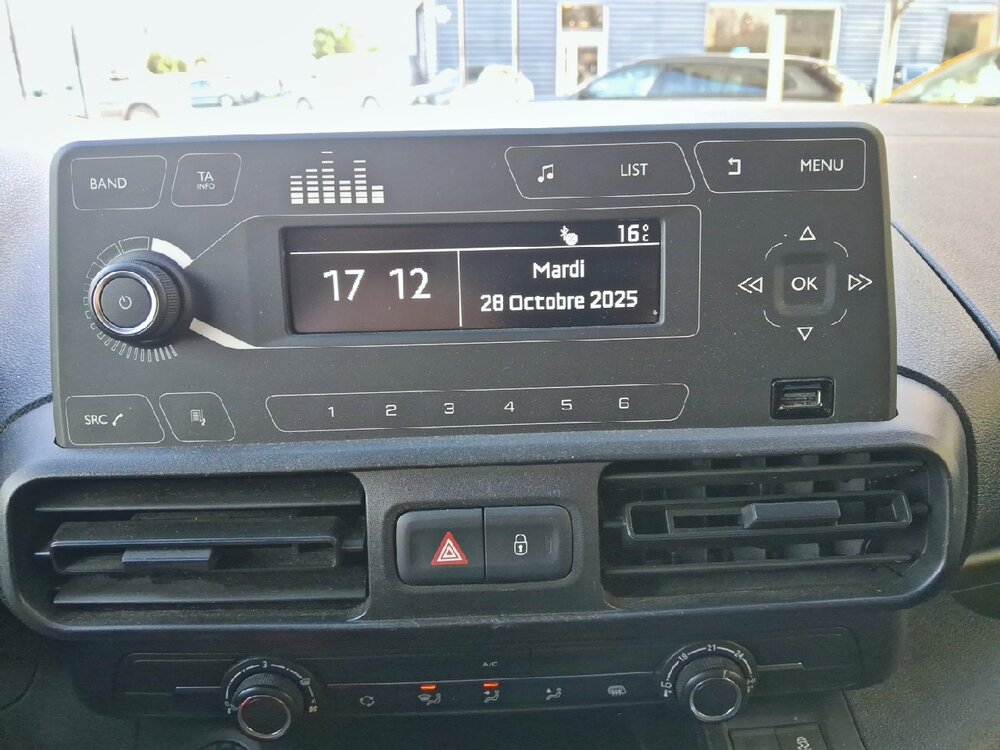 Occasion CITROEN Berlingo BERLINGO VAN M 650 BLUEHDI 100 S&S BVM5 - CLUB