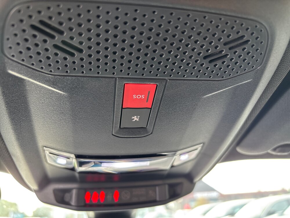 Occasion PEUGEOT 2008 2008 Electrique 136 ch - GT