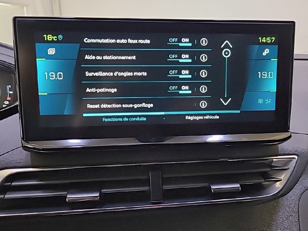 Occasion PEUGEOT 3008 3008 Hybrid 225 e-EAT8 - Allure Pack