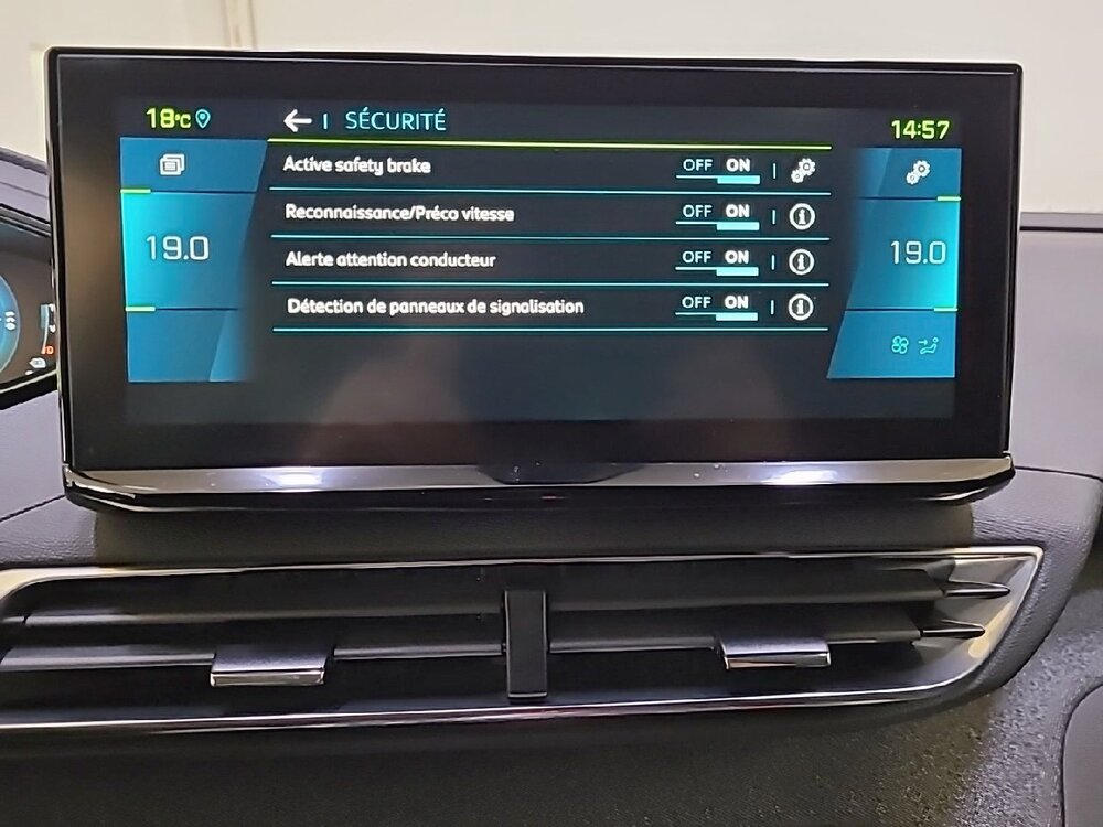 Occasion PEUGEOT 3008 3008 Hybrid 225 e-EAT8 - Allure Pack