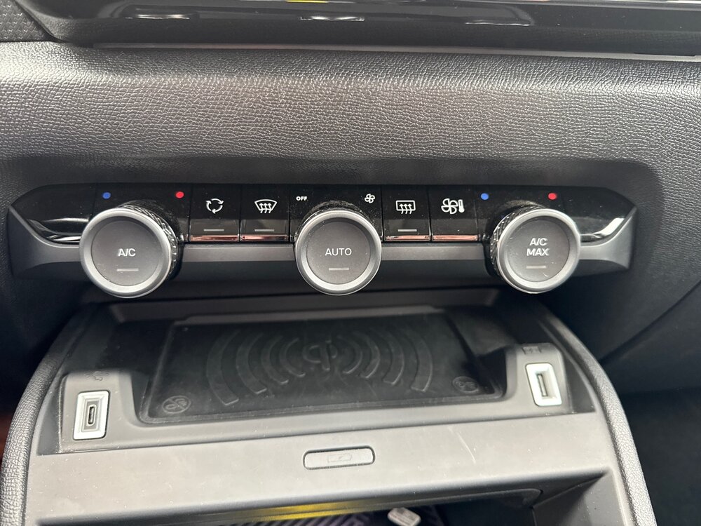 Occasion CITROEN C4 C4 PureTech 130 S&S EAT8 - Shine