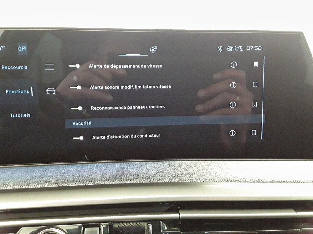 Occasion PEUGEOT 3008 3008 Hybrid 145 e-DCS6 - Allure
