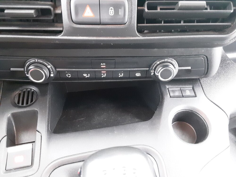 Occasion PEUGEOT Partner PARTNER FOURGON STANDARD 1000 KG PURETECH 110 S&S BVM6