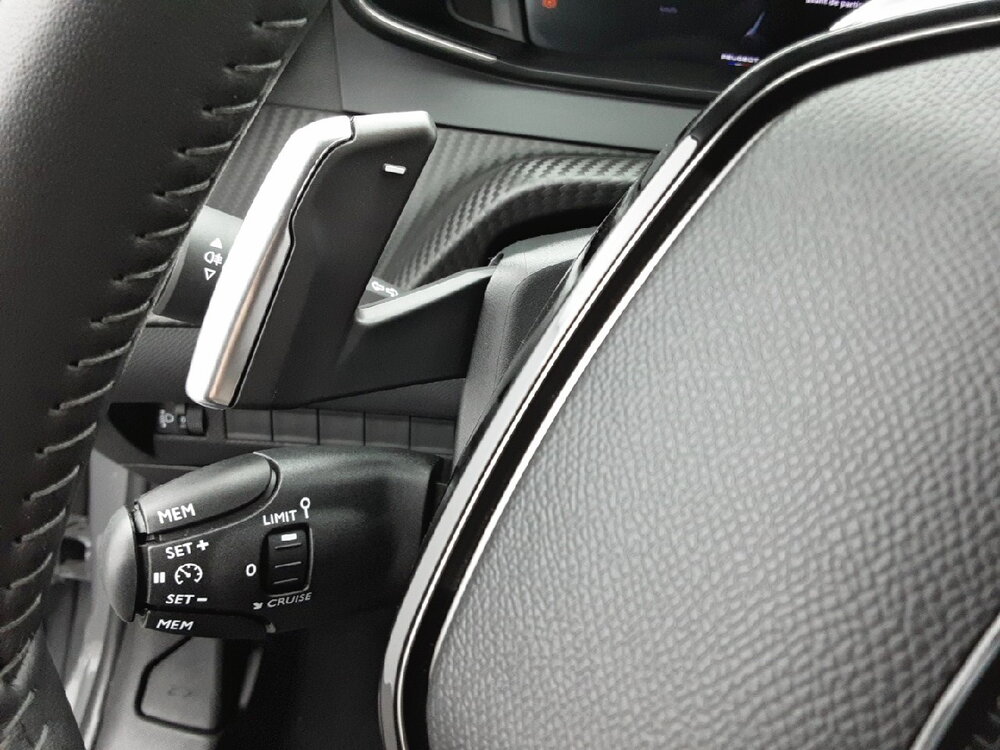 Occasion PEUGEOT 208 208 Hybrid 110 e-DCS6 - Allure