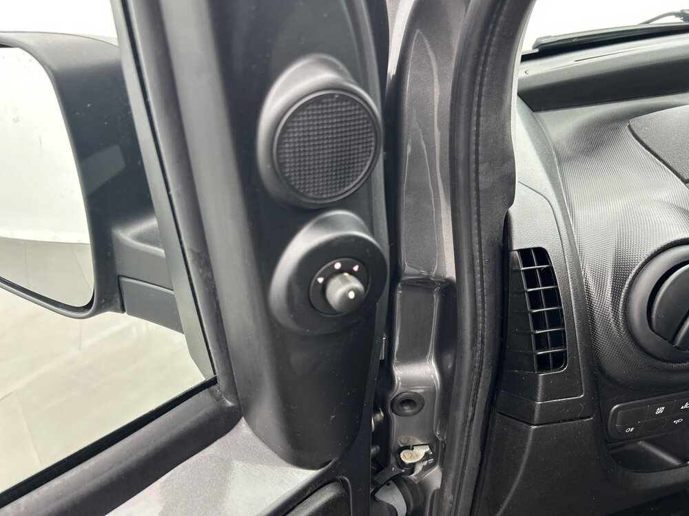 Occasion FIAT Fiorino FIORINO TOLE 1.3 16V MULTIJET 95 - PRO LOUNGE