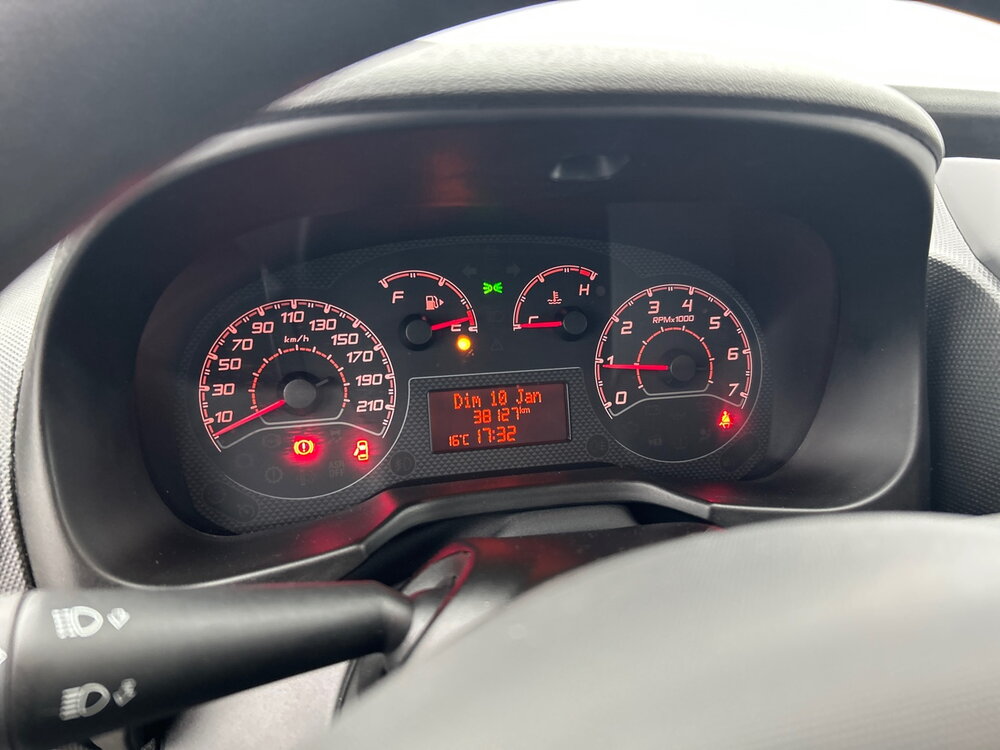 Occasion FIAT Fiorino FIORINO TOLE 1.3 16V MULTIJET 95 - PRO LOUNGE