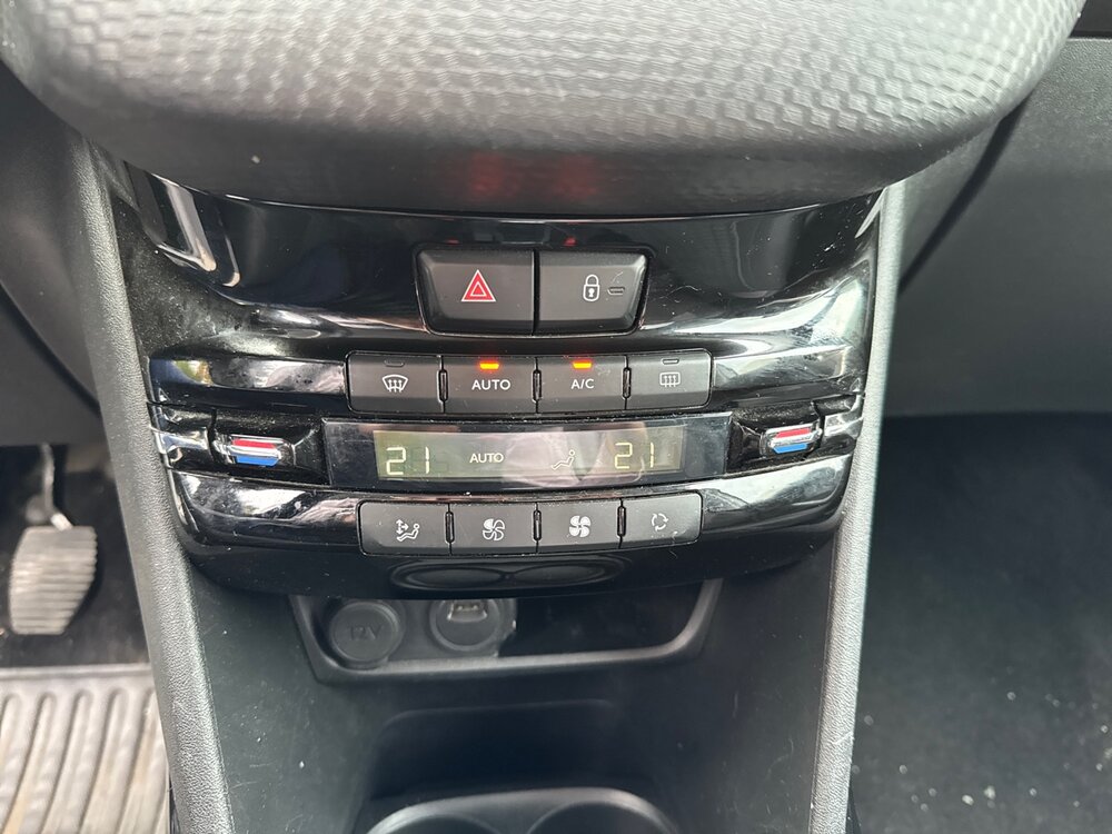 Occasion PEUGEOT 2008 2008 PureTech 110ch S&S BVM6 - Allure