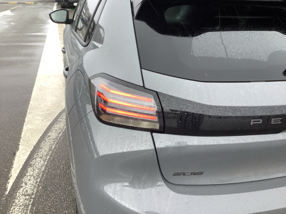 Occasion PEUGEOT 208 208 Hybrid 110 e-DCS6 - Allure