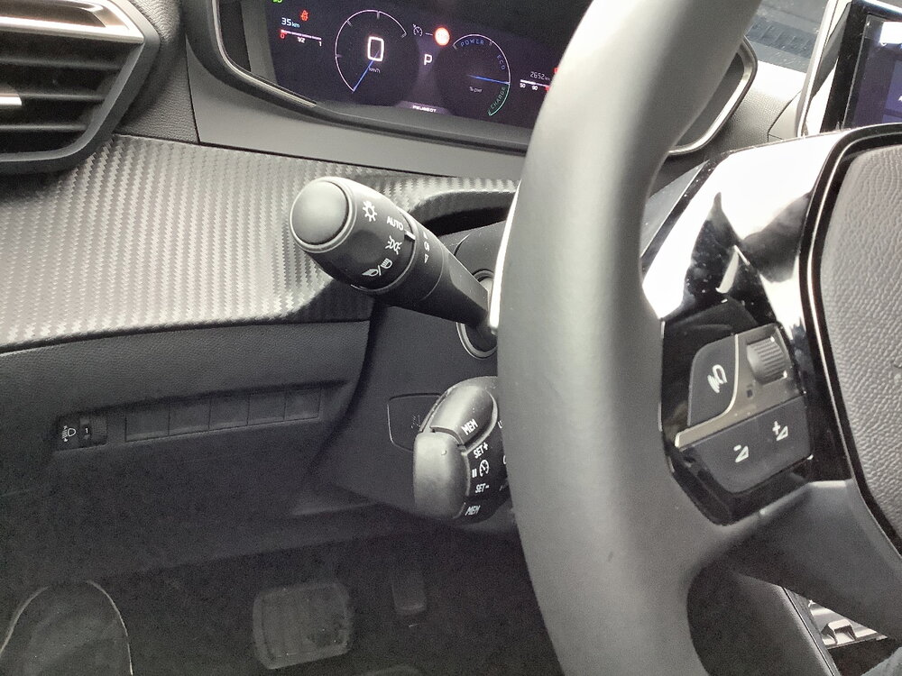 Occasion PEUGEOT 208 208 Hybrid 110 e-DCS6 - Allure