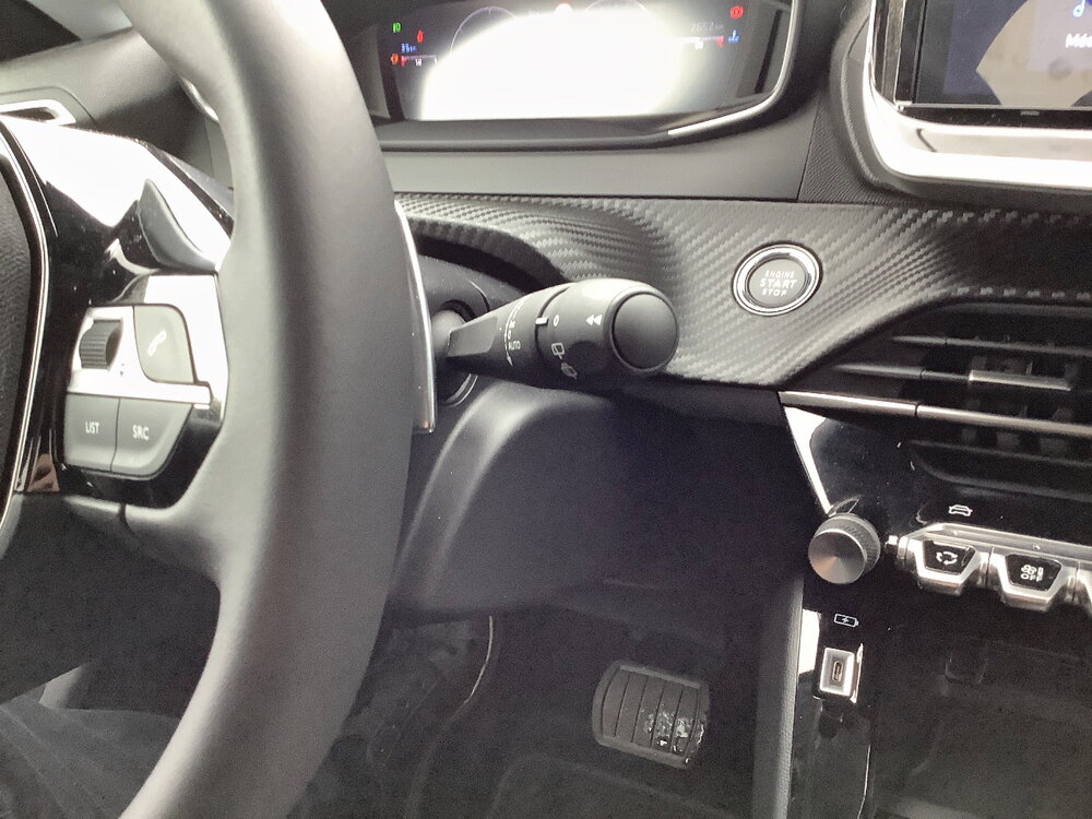 Occasion PEUGEOT 208 208 Hybrid 110 e-DCS6 - Allure